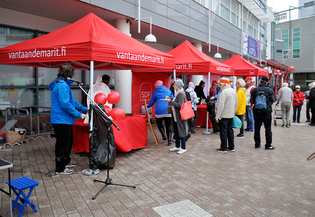 Paalutorin tuuliset lettukestit