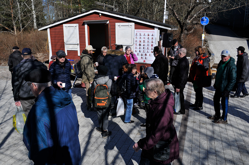 Kiitoskahvit Paalutorilla 15.4.2019