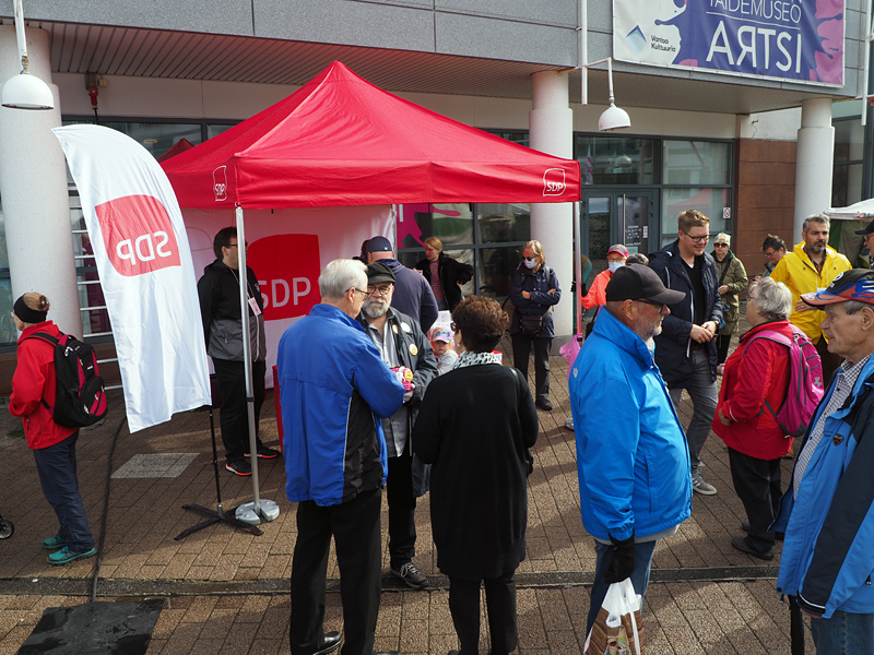 Vaaliteltta siirtyi verkkoon